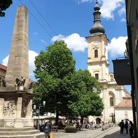 Ultracentral Piata Muzeului