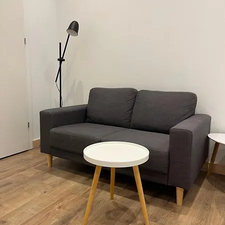 Ultra-central Cozy Flat, Steps From Everything アパート クルージュ＝ナポカ