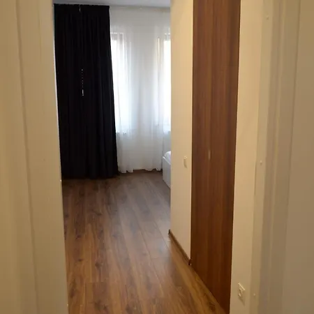 Ultra-central Cozy Flat, Steps From Everything Kolozsvár