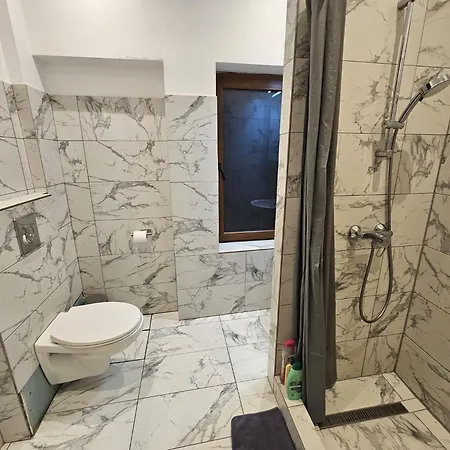 Apartman Ultra-central Cozy Flat, Steps From Everything *